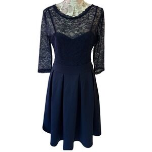 Miusol Formal lace Dress, Navy, Size M‎ lace Sleeves